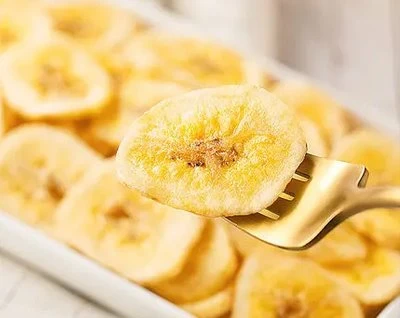 vacuum fried banana slice.jpg